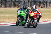 donington-no-limits-trackday;donington-park-photographs;donington-trackday-photographs;no-limits-trackdays;peter-wileman-photography;trackday-digital-images;trackday-photos